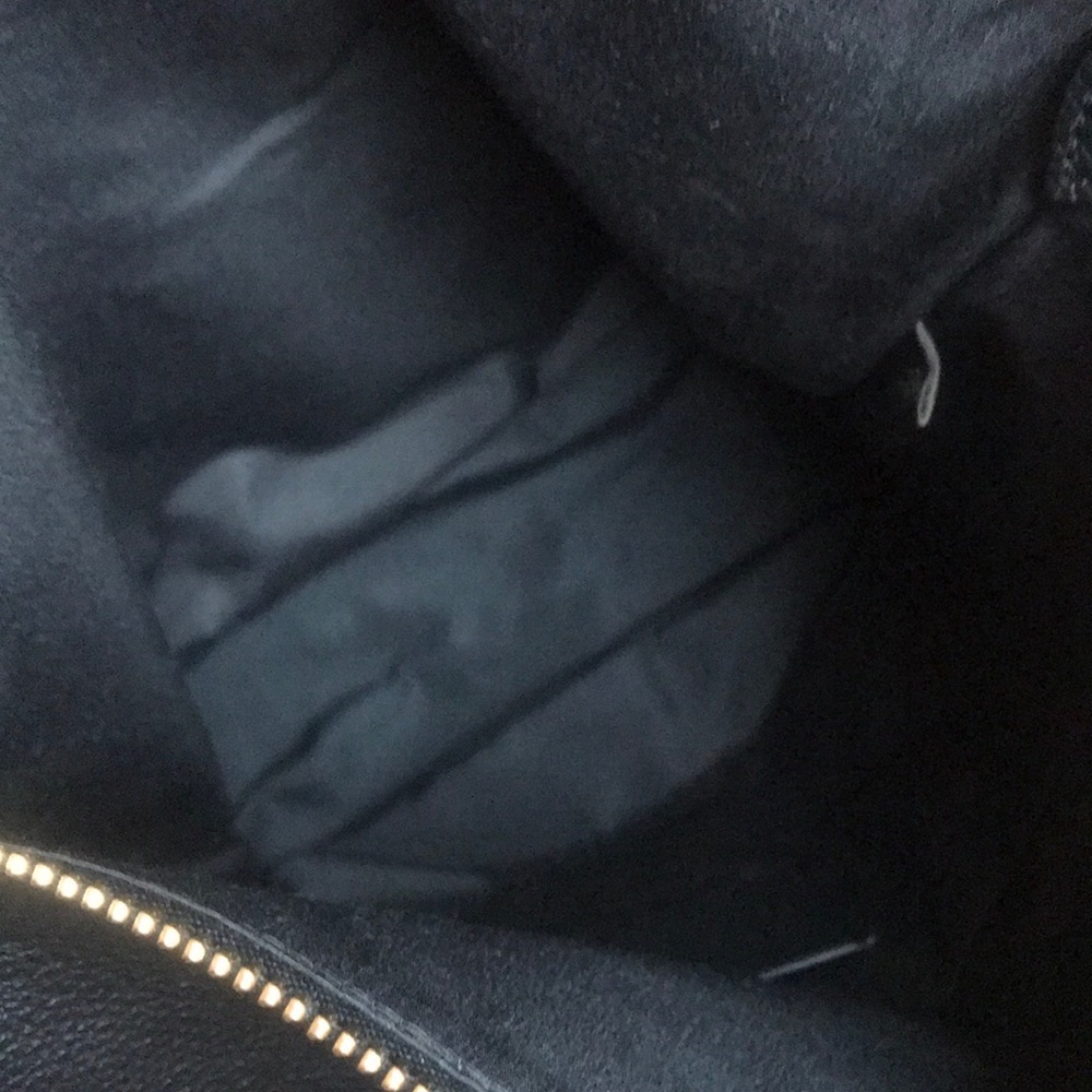Coach purse - Picture 4 of 9